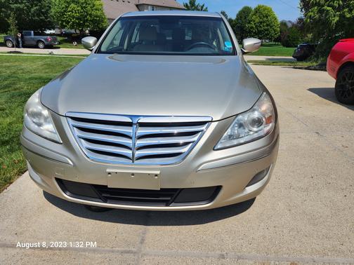 2010 Hyundai Genesis 3.8